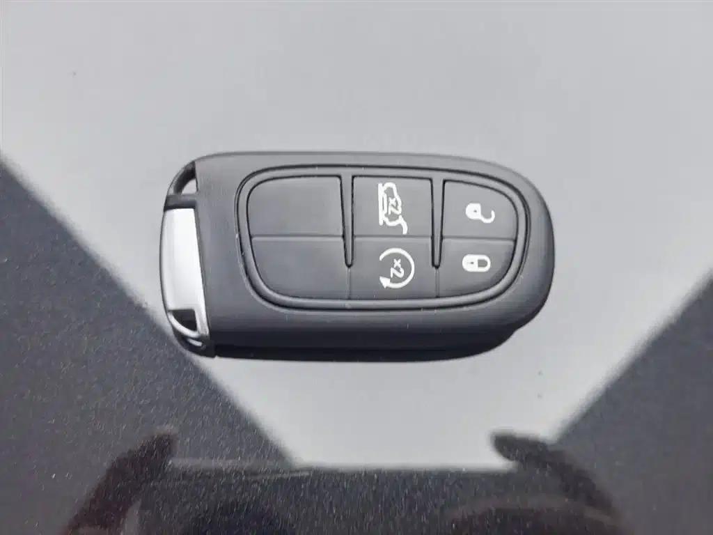 Grand Commander 2018 2.0T 4WD Smart Edition (National V Emission Standard) — миниатюра 19