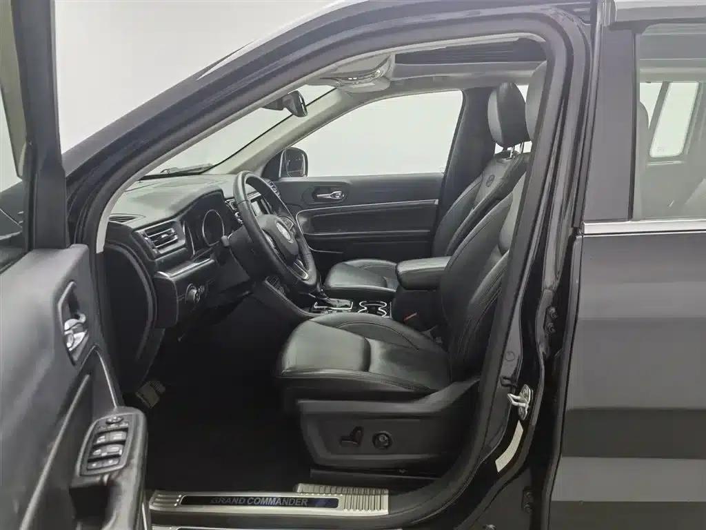 Grand Commander 2018 2.0T 4WD Smart Edition (National V Emission Standard) — миниатюра 10