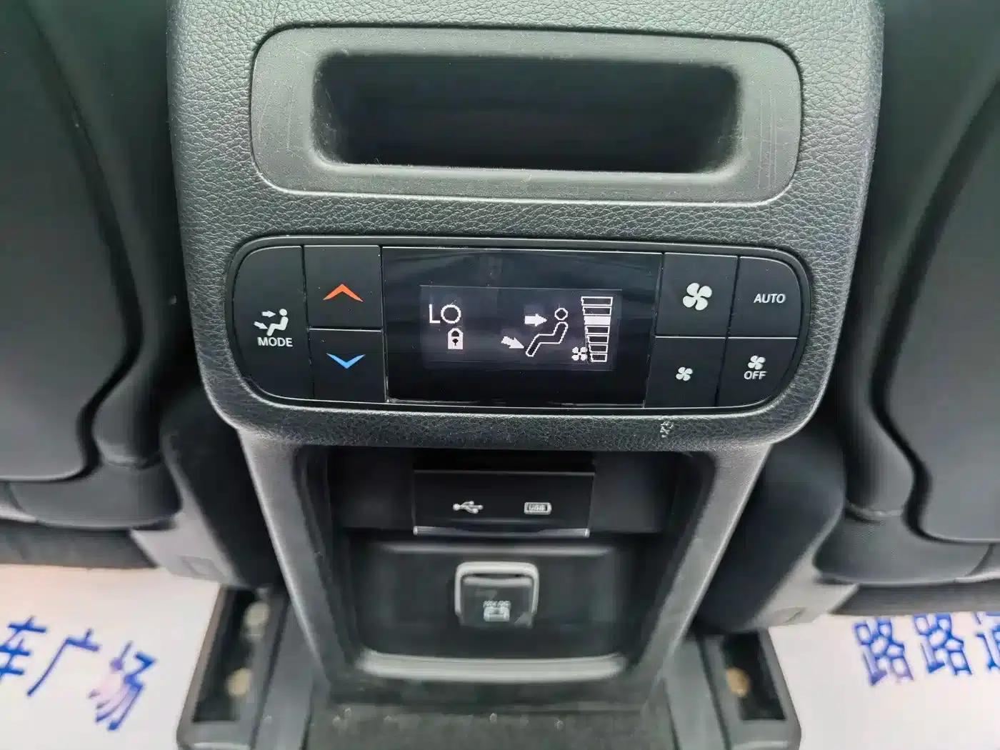 Grand Commander 2018 2.0T 4WD Enjoy Edition (National V Emission Standard) — миниатюра 19