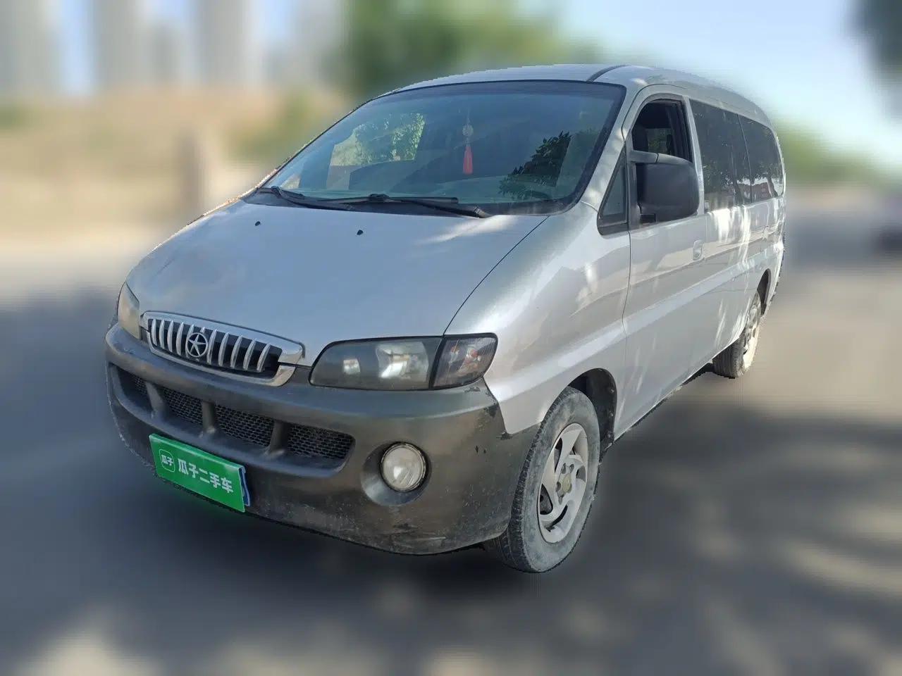 JAC Group Refine 2011 2.0L Shuttle Gasoline Standard Edition HFC4GA3 — миниатюра 1
