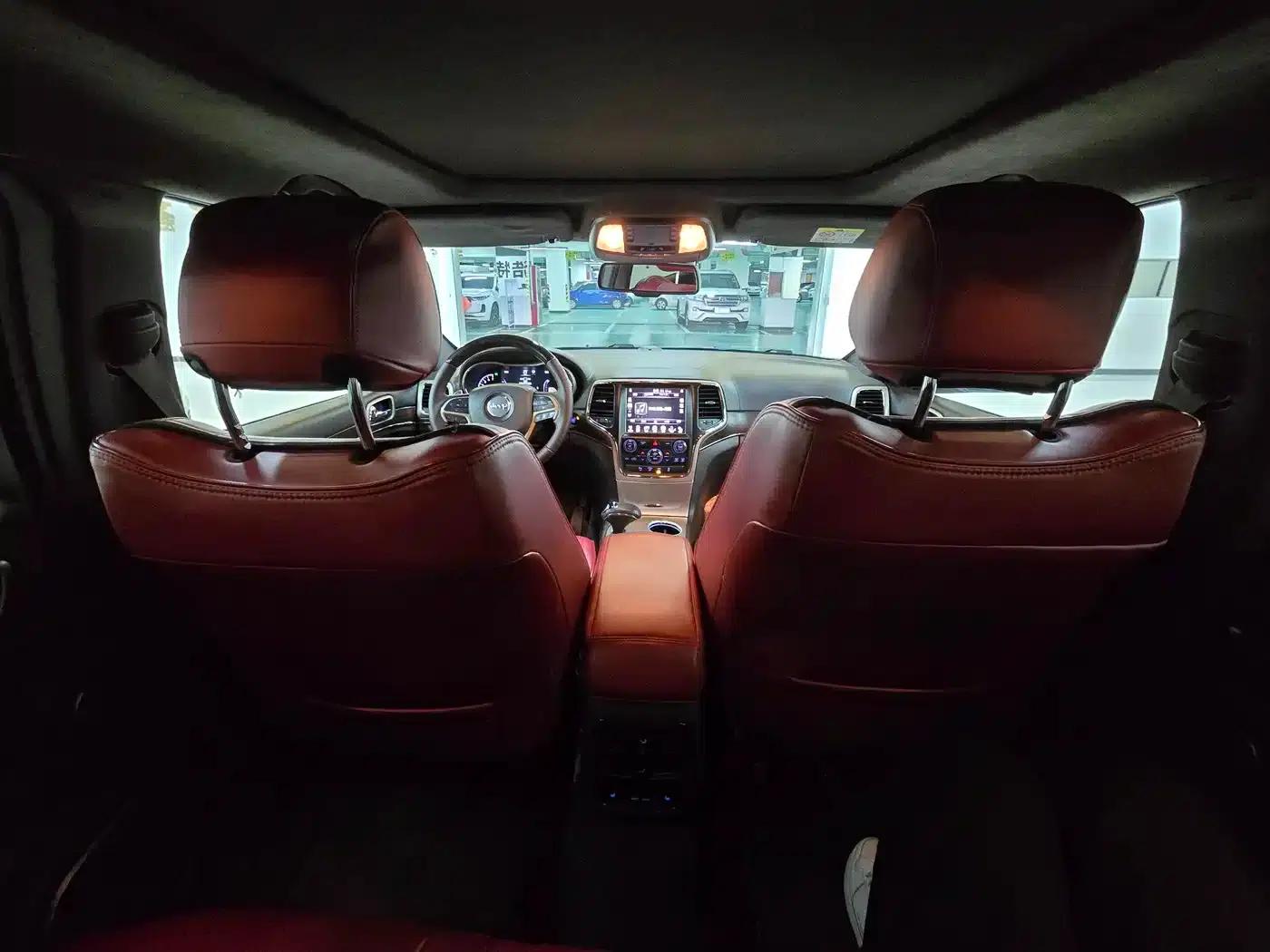 2014 Jeep Grand Cherokee 3.0L Flagship Premium Edition (Imported) — миниатюра 12