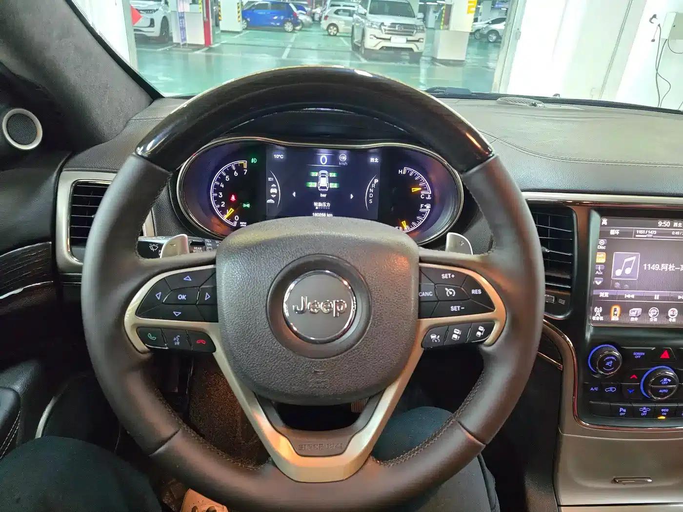 2014 Jeep Grand Cherokee 3.0L Flagship Premium Edition (Imported) — миниатюра 9