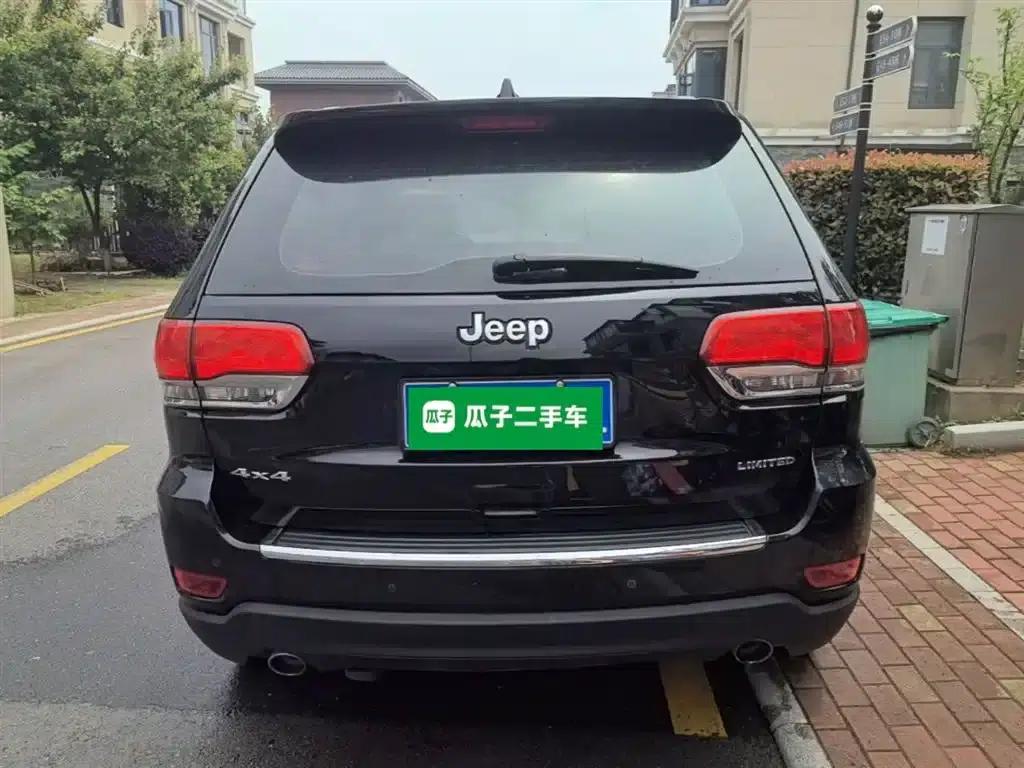 2017 Jeep Grand Cherokee (Imported) 3.0L Comfort Navigation Edition — миниатюра 6