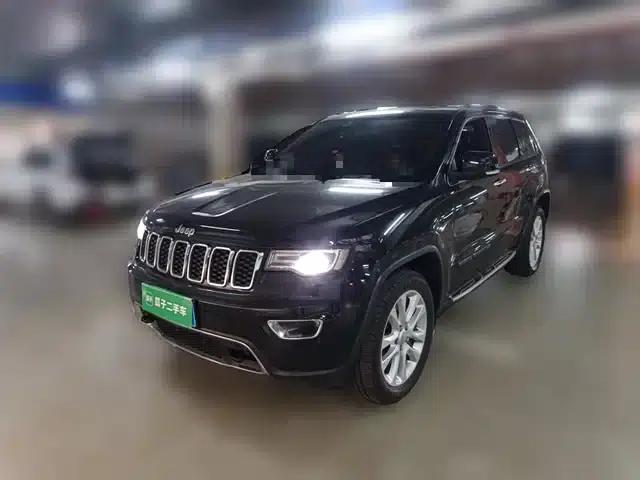 2017 Jeep Grand Cherokee Imported Model 3.0L Comfort Navigation Edition