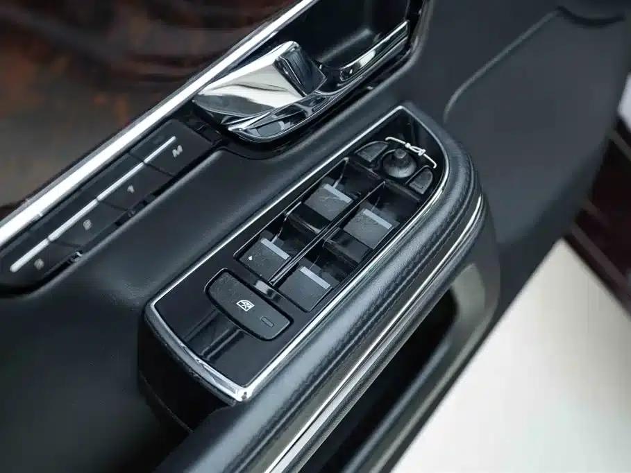 Jaguar XJ 2012 XJL 3.0 Panoramic Business Edition — миниатюра 11