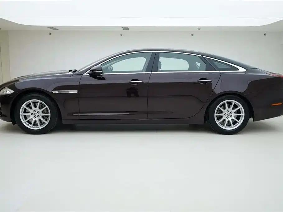 Jaguar XJ 2012 XJL 3.0 Panoramic Business Edition — миниатюра 3