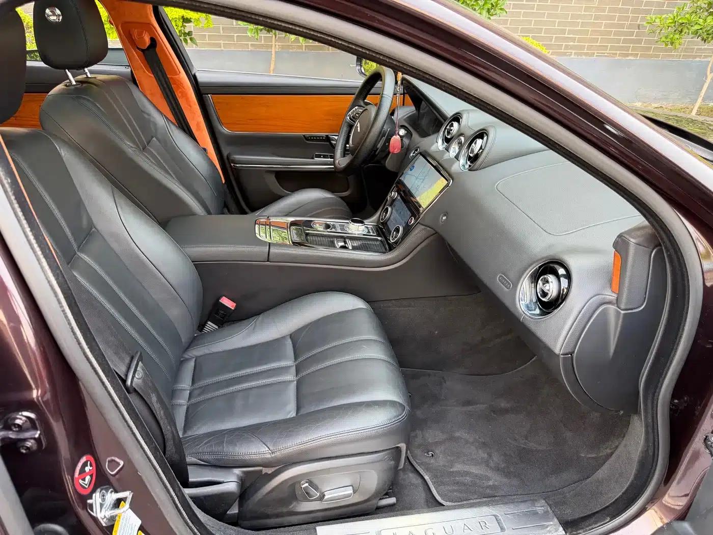 Jaguar XJ 2013 XJL 2.0T Elegant Business Edition — миниатюра 15