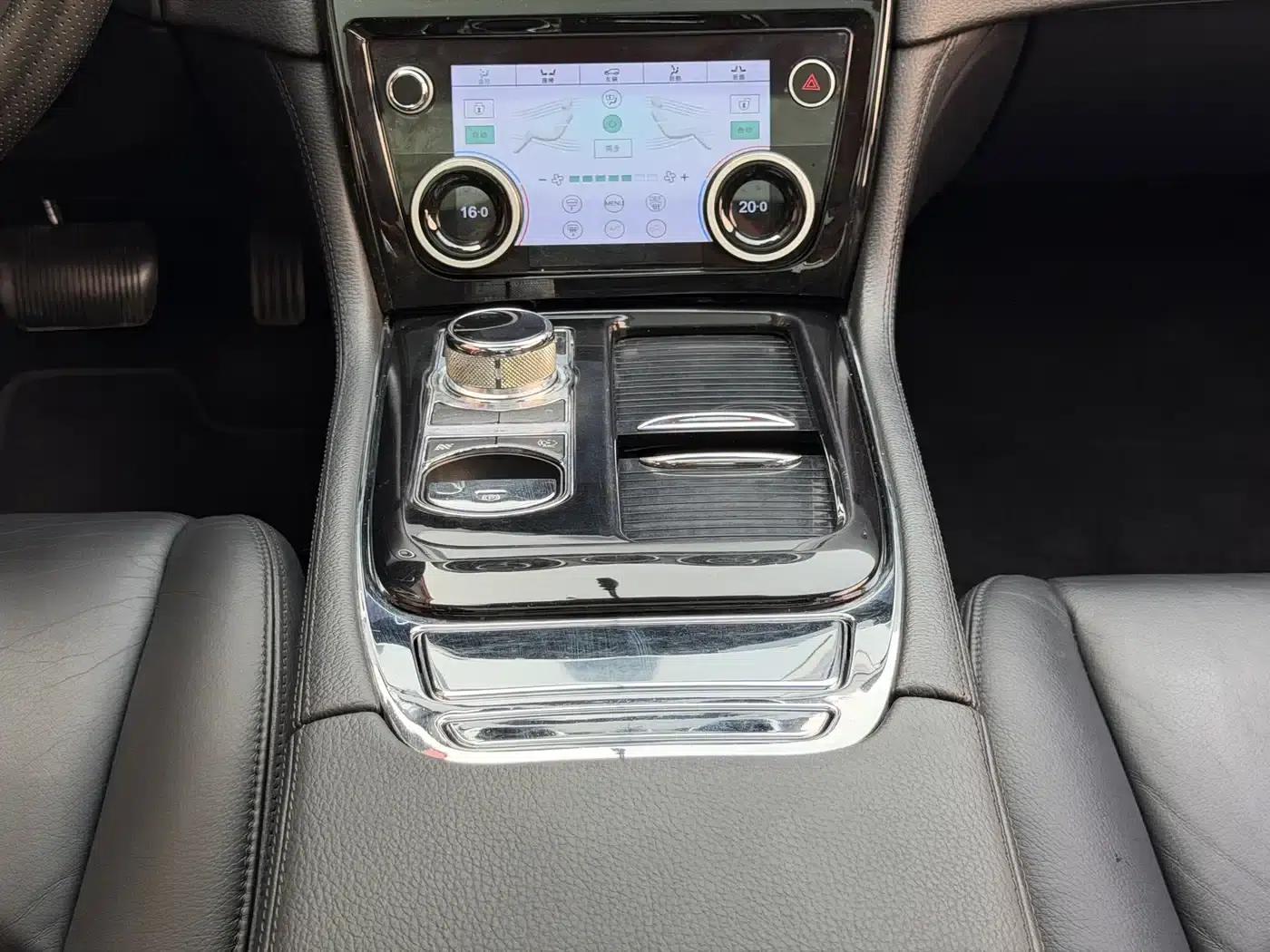 Jaguar XJ 2013 XJL 2.0T Elegant Business Edition — миниатюра 20