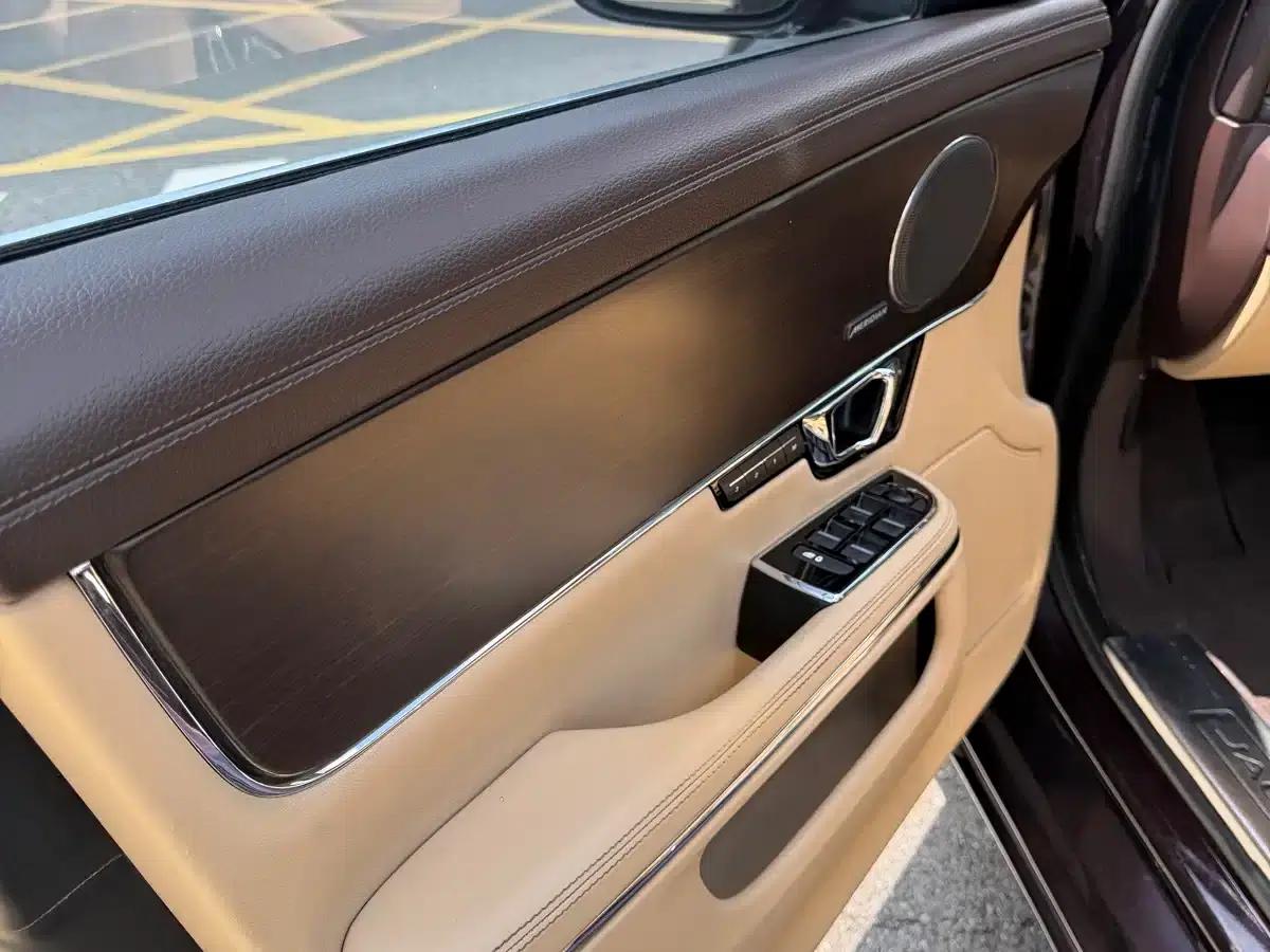 Jaguar XJ 2015 XJL 3.0 SC Elegant Business 80th Anniversary Edition — миниатюра 11
