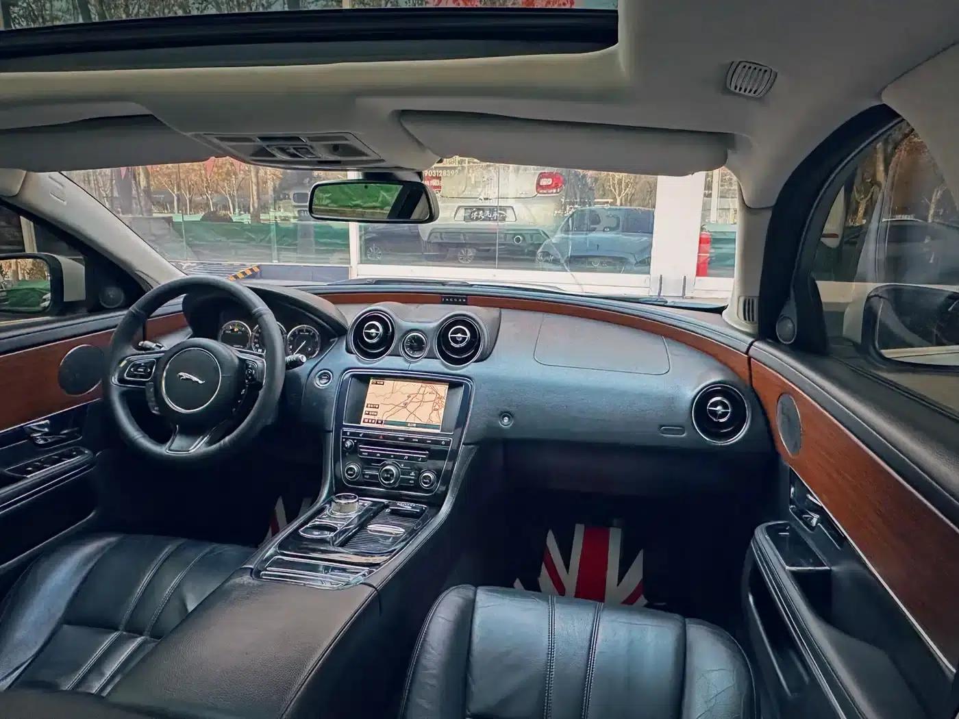 Jaguar XJ 2013 XJL 2.0T Elegant Business Edition — миниатюра 11
