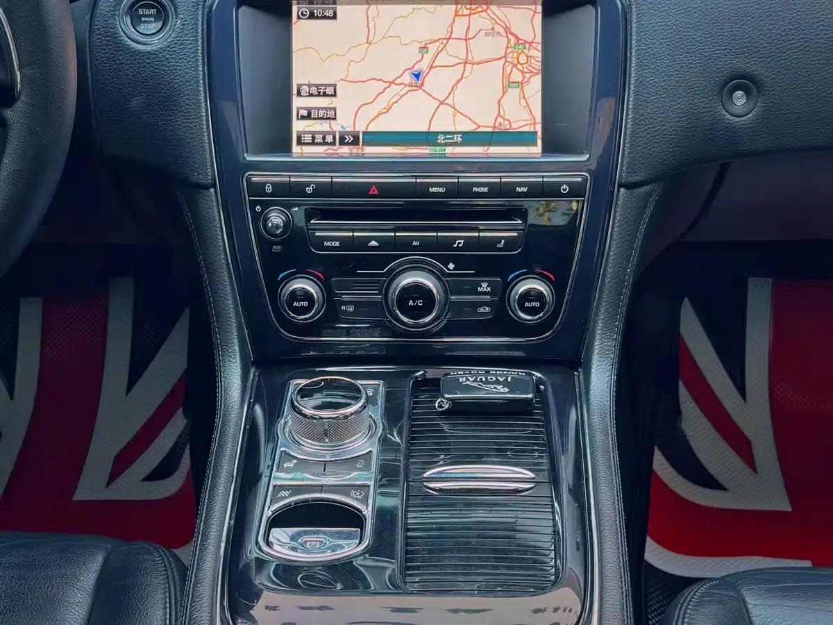 Jaguar XJ 2013 XJL 2.0T Elegant Business Edition — миниатюра 12
