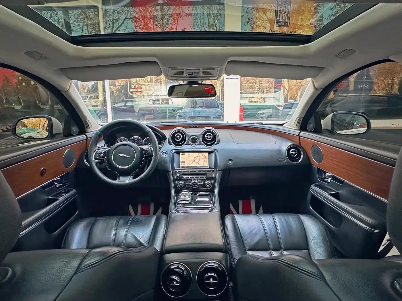 Jaguar XJ 2013 XJL 2.0T Elegant Business Edition — миниатюра 9