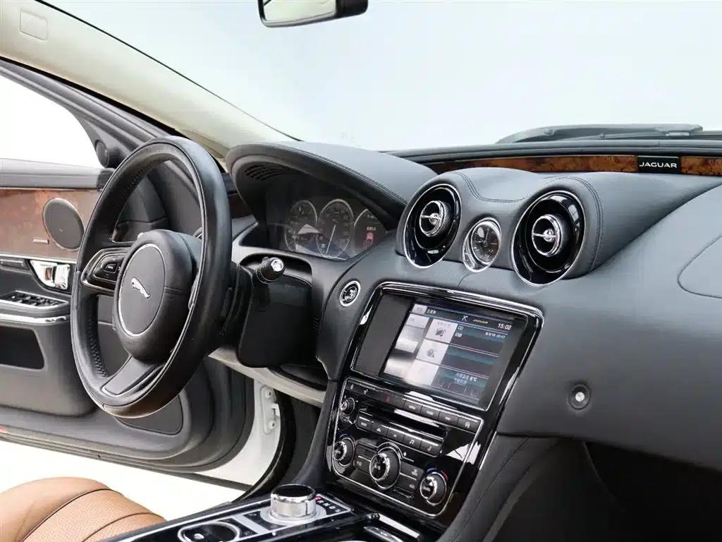 Jaguar XJ 2014 XJL 3.0 SC 2WD Luxury Business Edition — миниатюра 13