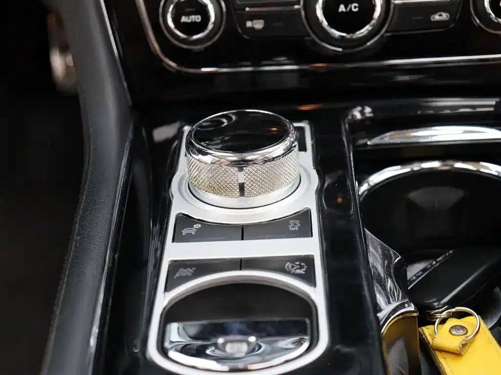 Jaguar XJ 2014 XJL 3.0 SC 2WD Luxury Business Edition — миниатюра 20