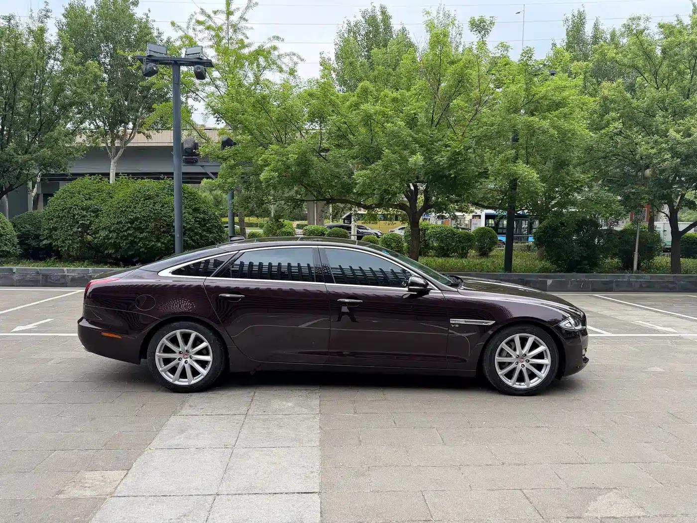Jaguar XJ 2016 XJL 3.0 SC AWD Premium Business Edition — миниатюра 4