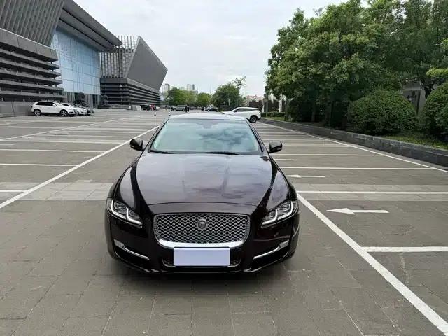 Jaguar XJ 2016 XJL 3.0 SC AWD Premium Business Edition