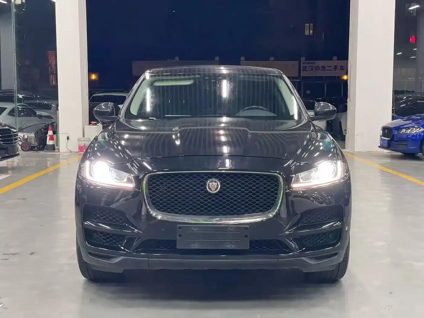 Jaguar F-PACE 2020 2.0T Urban Luxury Edition — миниатюра 2