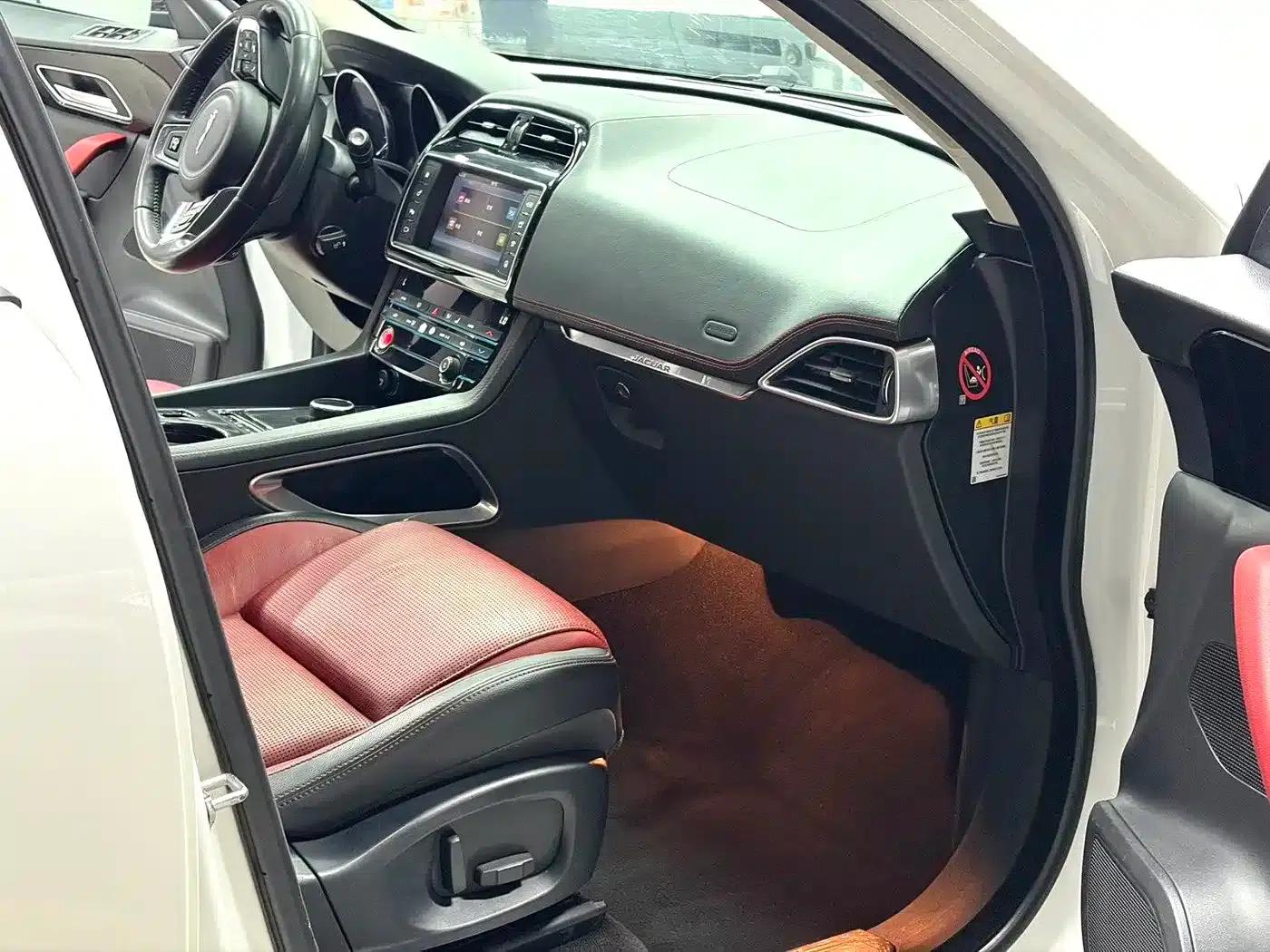 2016 Jaguar F-PACE 3.0 SC AWD R-Sport — миниатюра 12
