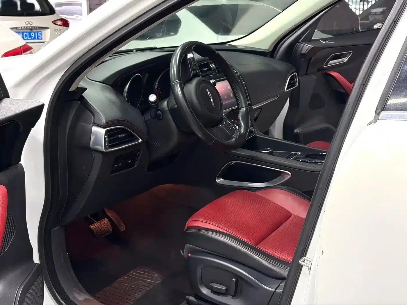2016 Jaguar F-PACE 3.0 SC AWD R-Sport — миниатюра 4