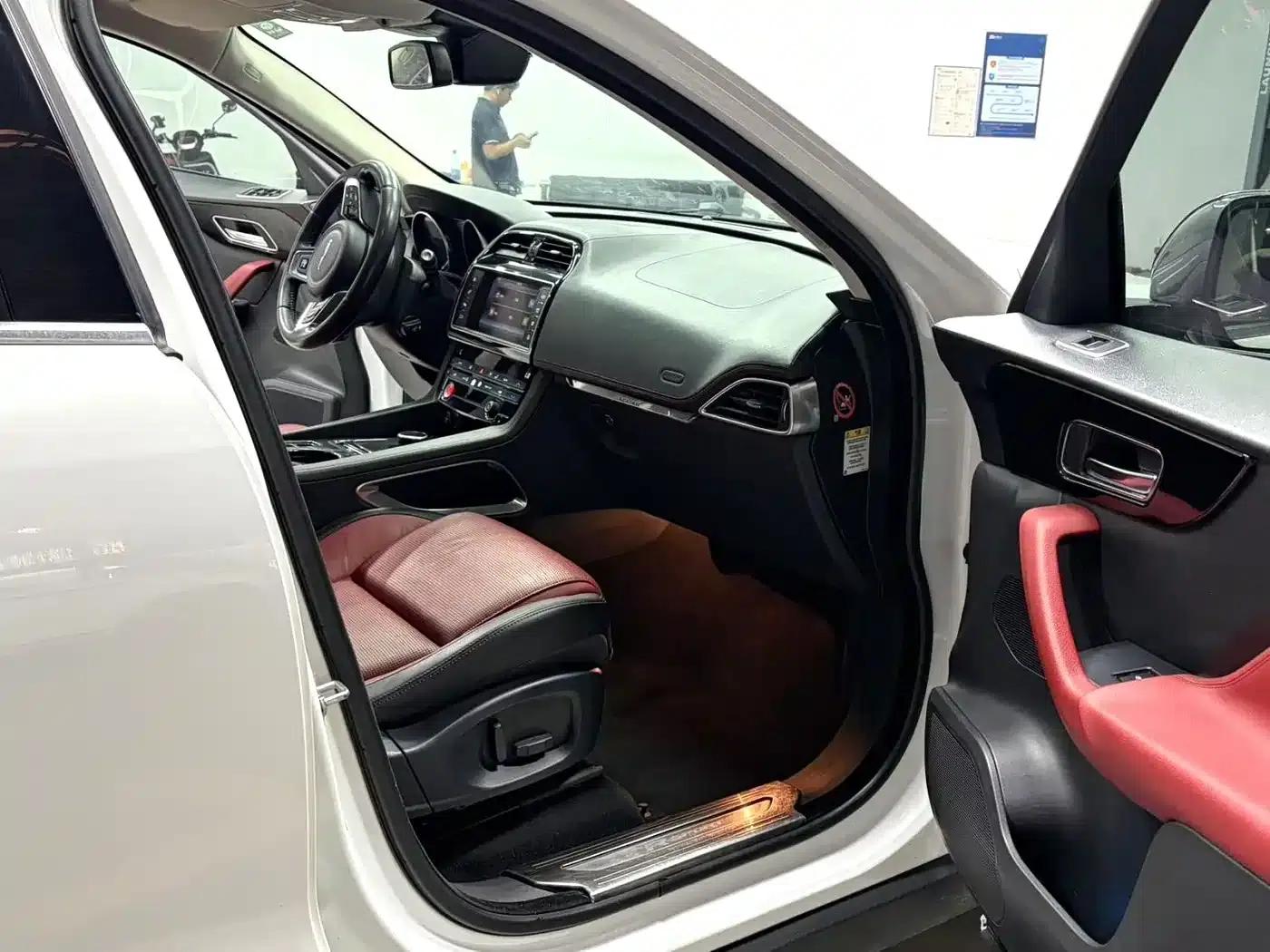 2016 Jaguar F-PACE 3.0 SC AWD R-Sport — миниатюра 10