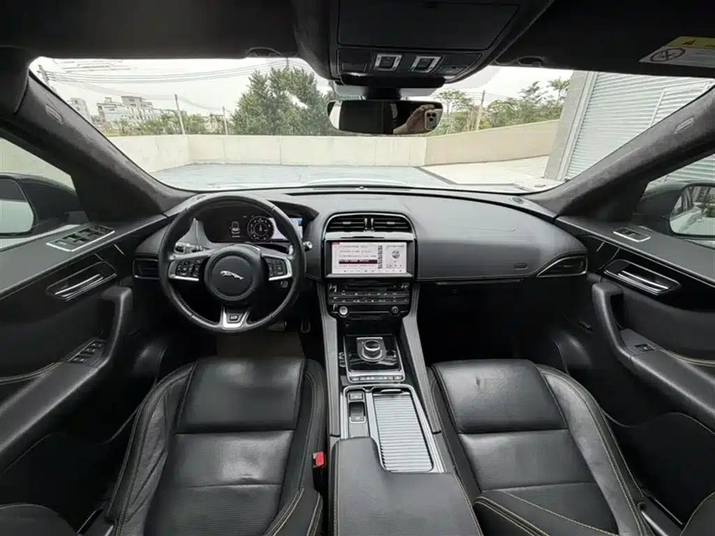Jaguar F-PACE 2020 300-Sport — миниатюра 15
