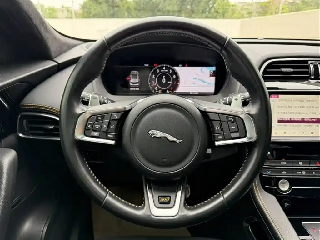 Jaguar F-PACE 2020 300-Sport — миниатюра 3