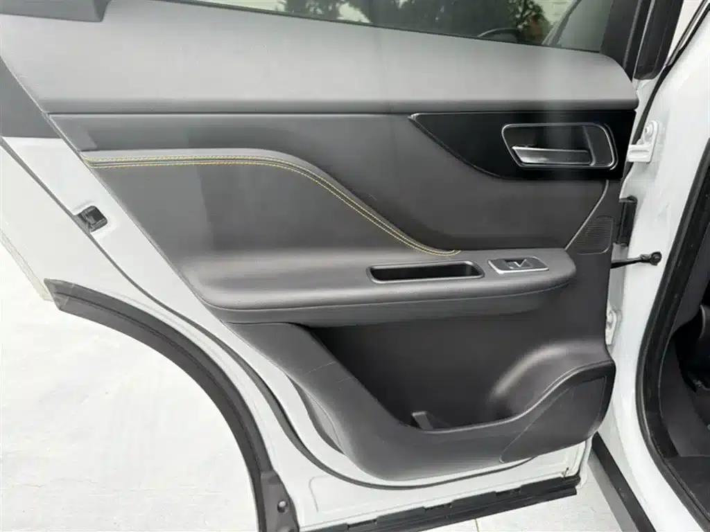 Jaguar F-PACE 2020 300-Sport — миниатюра 25