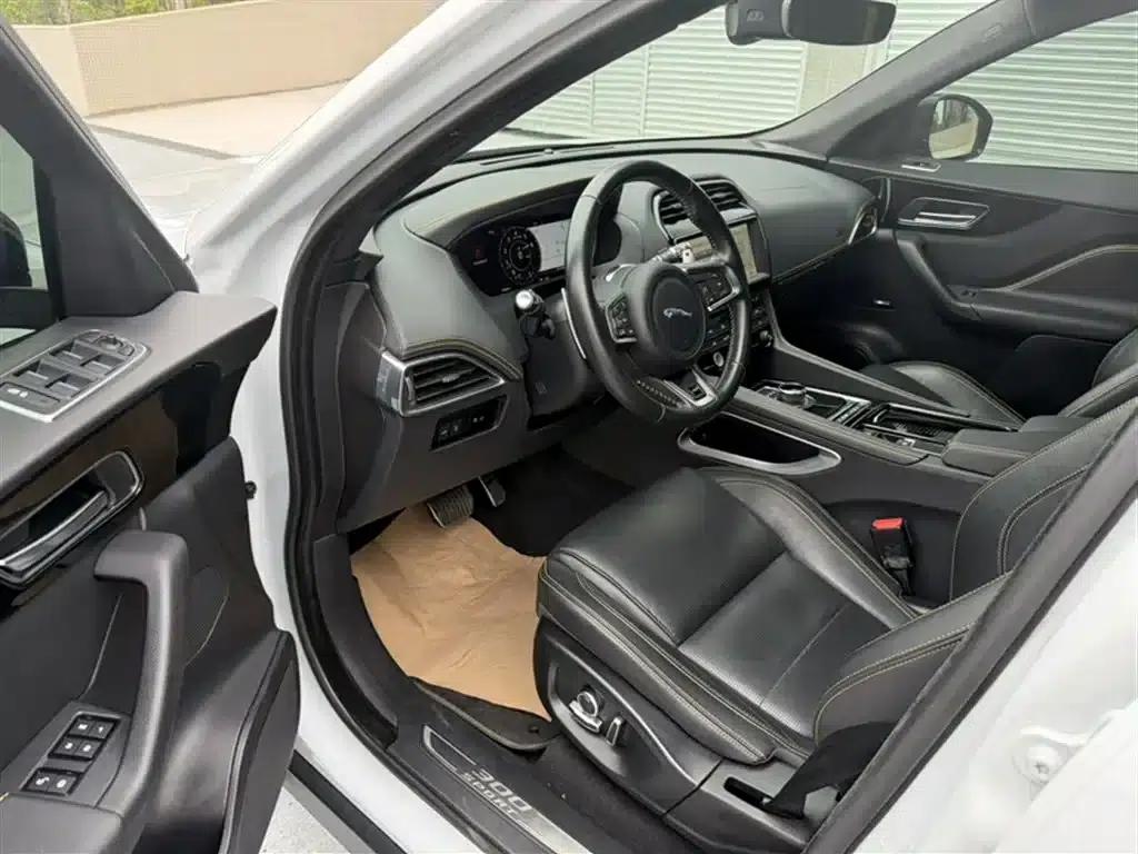 Jaguar F-PACE 2020 300-Sport — миниатюра 8