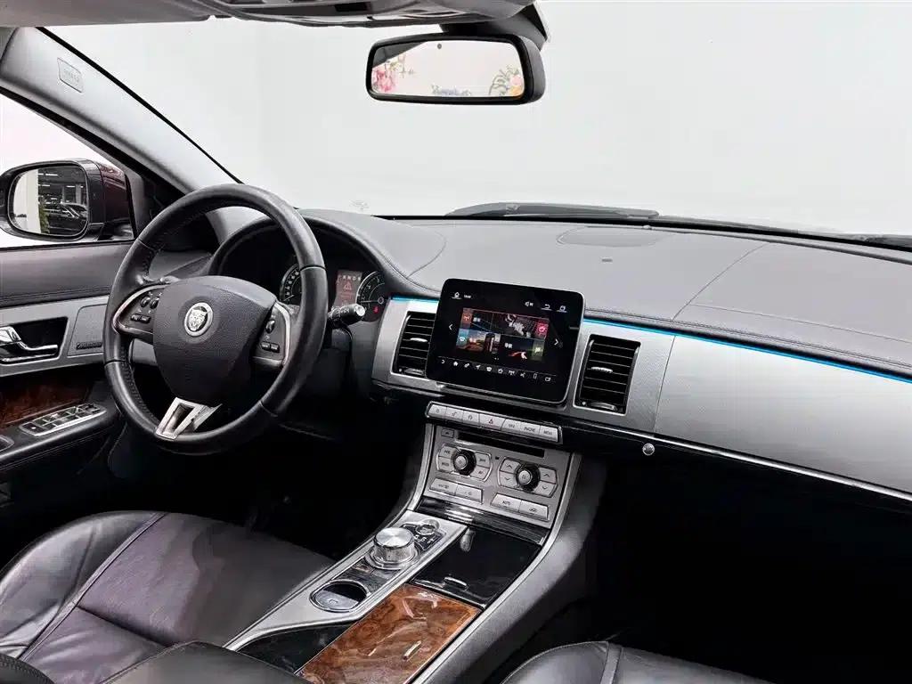 2013 Jaguar XF 3.0 SC Elegance Edition — миниатюра 15