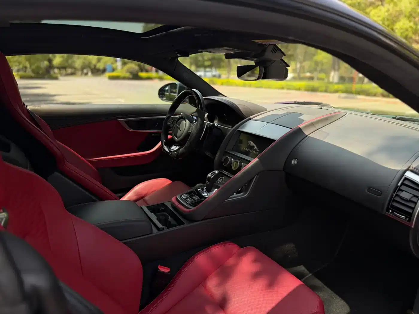 Jaguar F-TYPE 2021 P380 AWD V6 Track Legend Edition — миниатюра 11