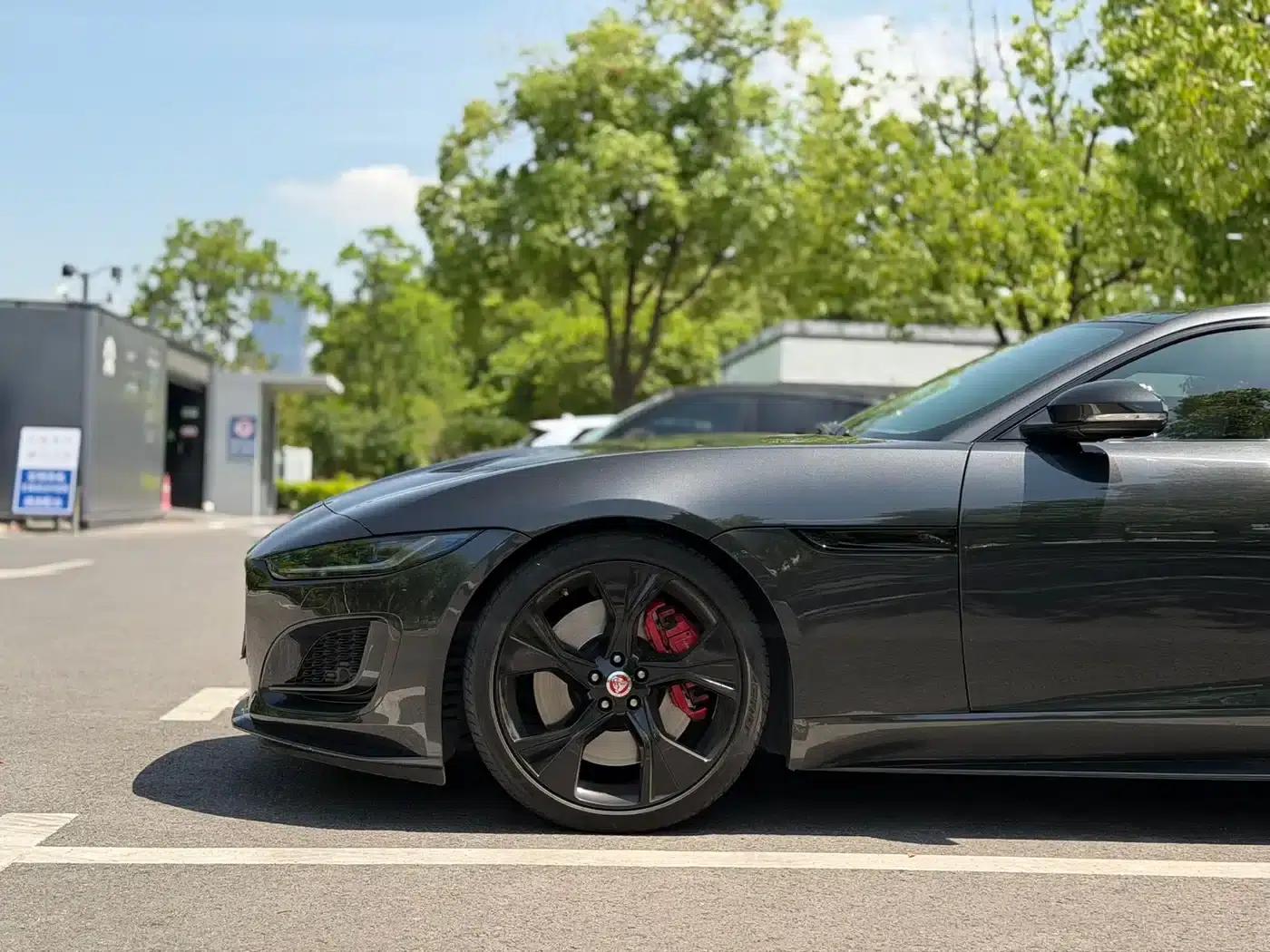 Jaguar F-TYPE 2021 P380 AWD V6 Track Legend Edition — миниатюра 3
