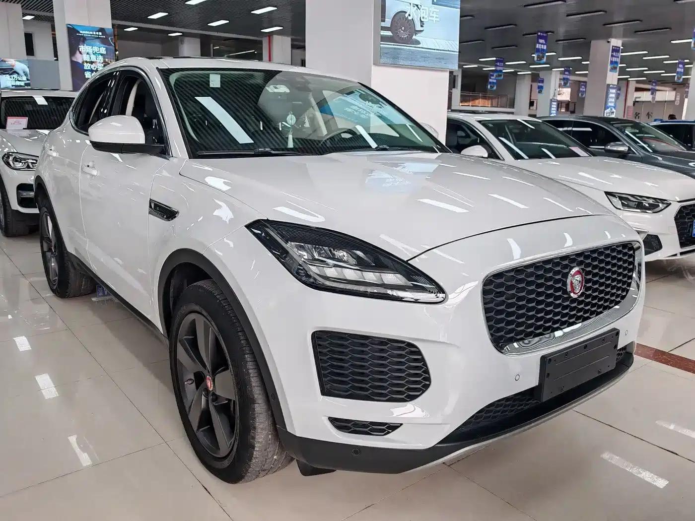 Jaguar E-PACE 2018 P200 First Edition Limited Edition (China V Emission Standard) — миниатюра 3