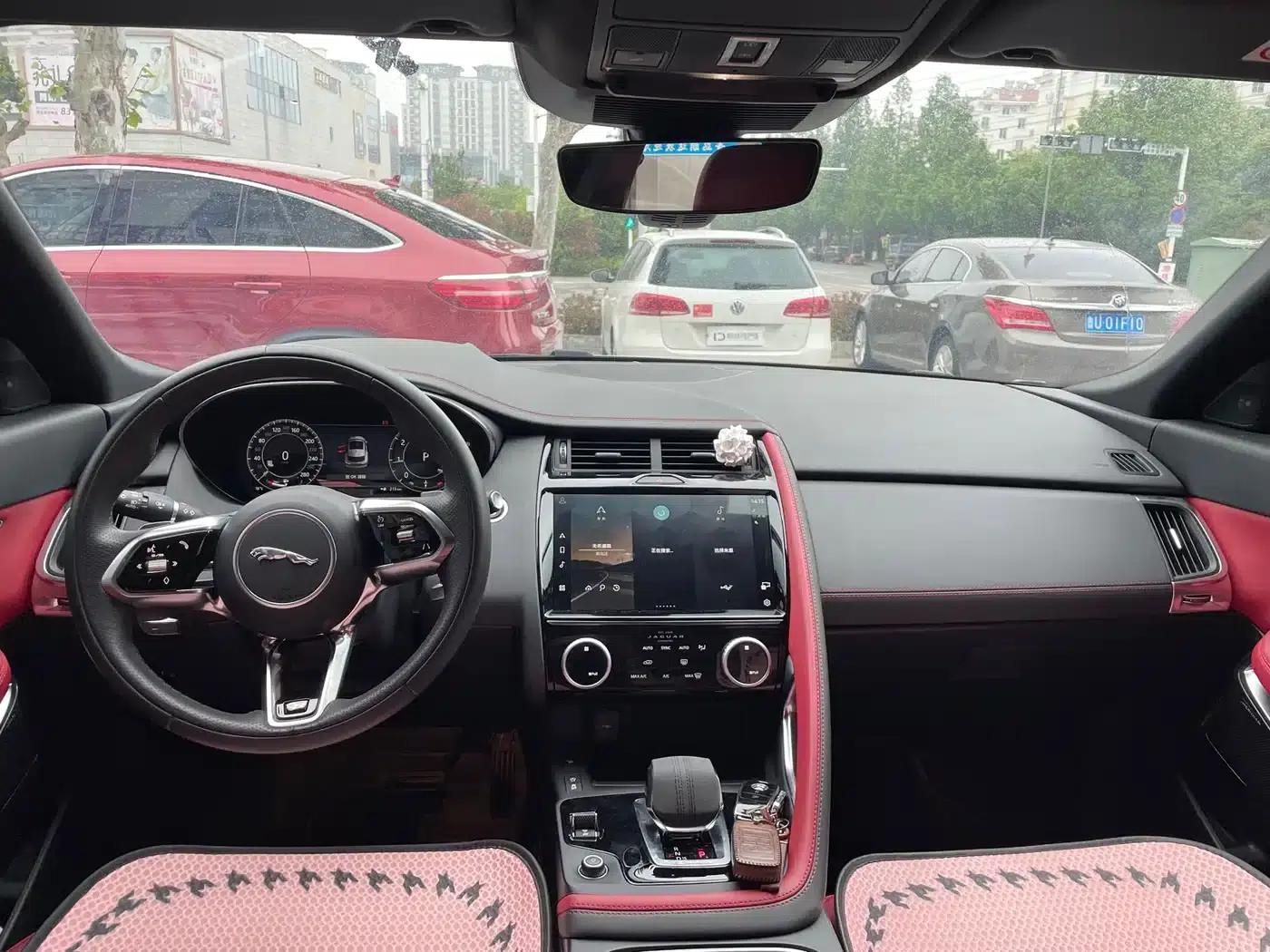 2024 Jaguar E-PACE R-DYNAMIC S — миниатюра 4
