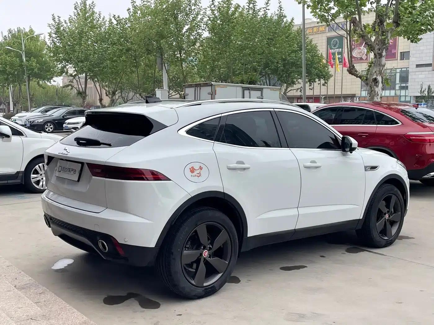 2024 Jaguar E-PACE R-DYNAMIC S — миниатюра 7