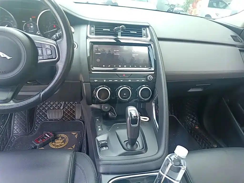 Jaguar E-PACE 2018 P250 S (China VI Emission Standard) — миниатюра 13