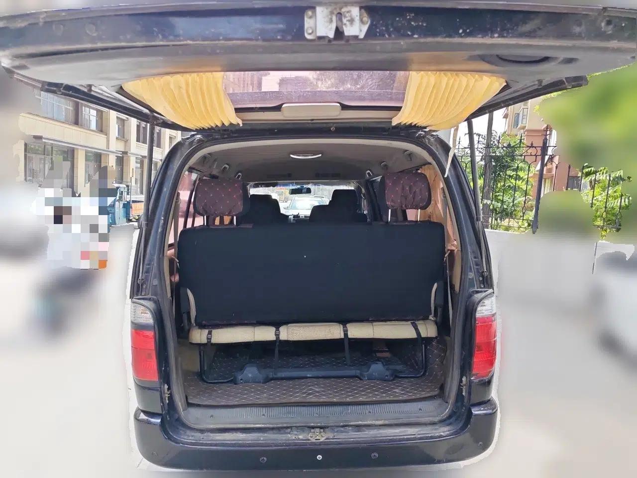 Jinbei Grace 2013 2.0L Zhi Ling Standard Model 9-Seater National Games Commemorative Edition China IV Emission Standard 9 Seats — миниатюра 20