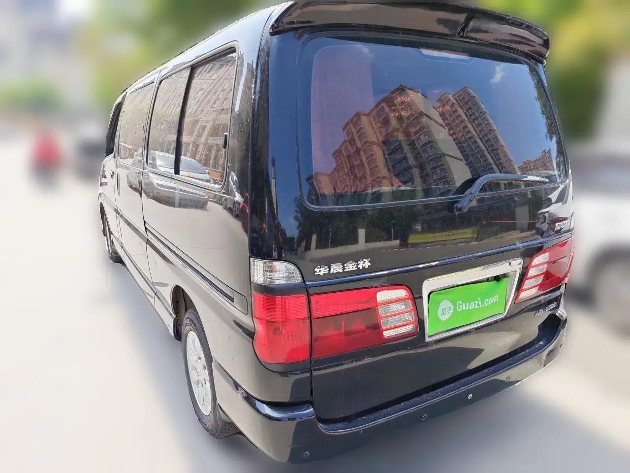 Jinbei Grace 2013 2.0L Zhi Ling Standard Model 9-Seater National Games Commemorative Edition China IV Emission Standard 9 Seats — миниатюра 4