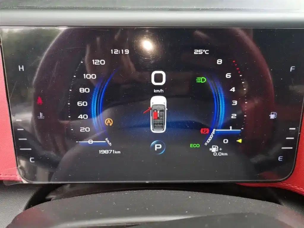 Geely ICON 2020 1.5TD i6 BSG — миниатюра 12