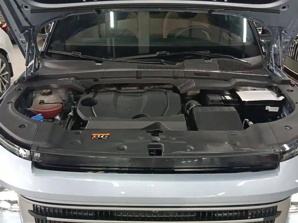 Geely ICON 2023 1.5TD Chocolate Edition — миниатюра 20