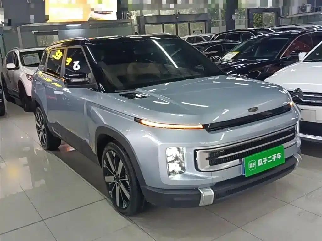 Geely ICON 2023 1.5TD Chocolate Edition — миниатюра 4