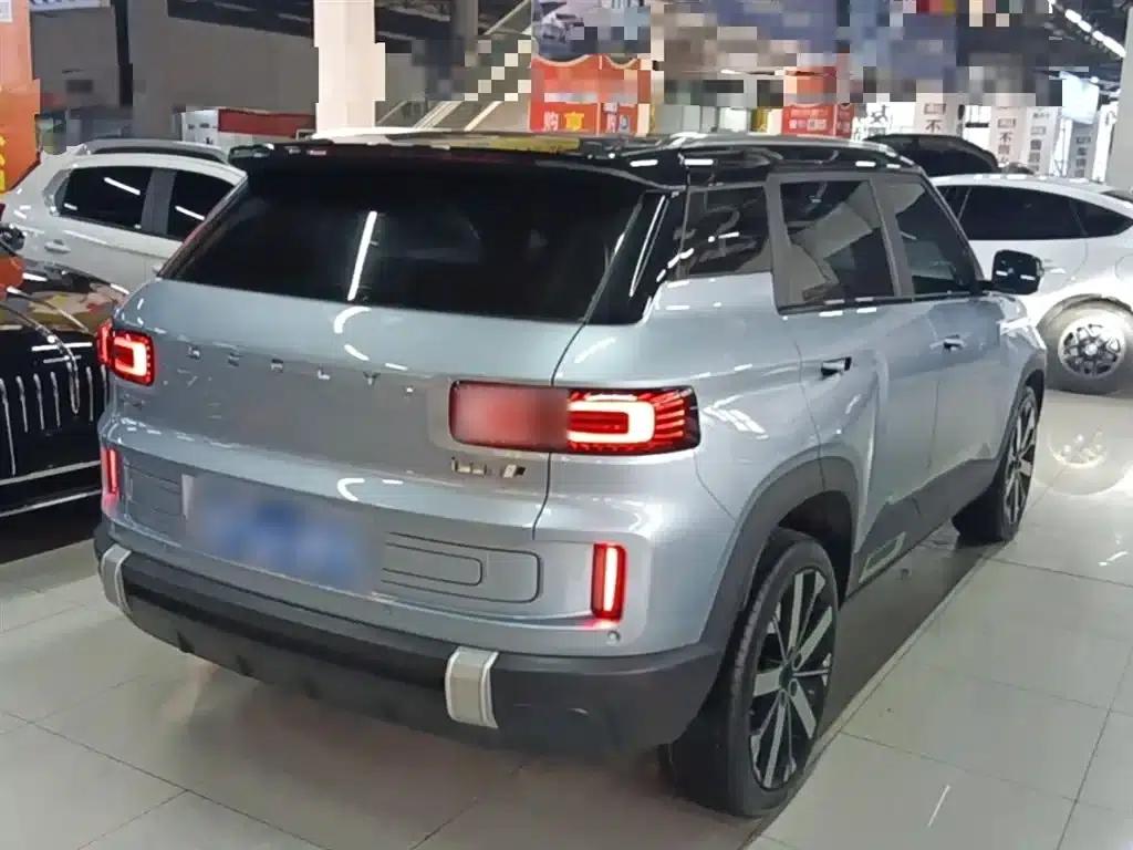 Geely ICON 2023 1.5TD Chocolate Edition — миниатюра 7