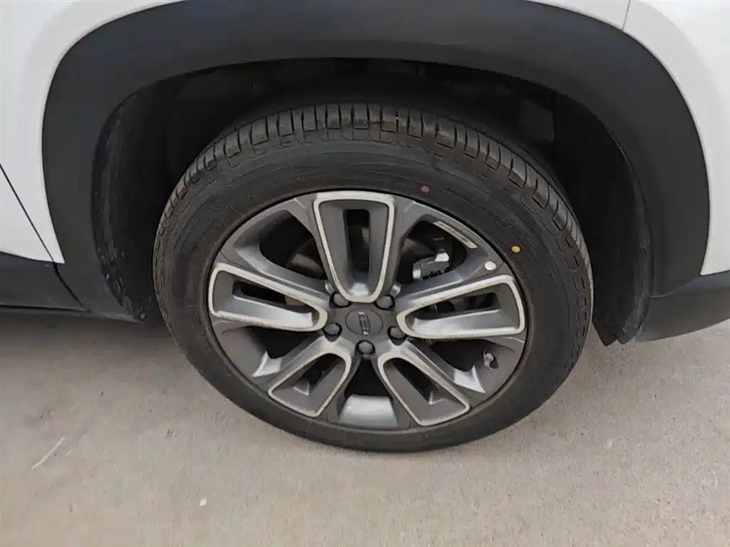 Geely ICON 2026 Chocolate 1.5TD Premium Edition — миниатюра 14