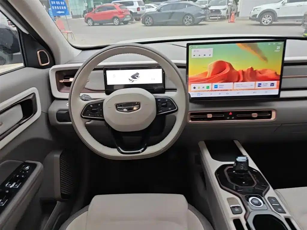 Geely ICON 2026 Chocolate 1.5TD Premium Edition — миниатюра 17