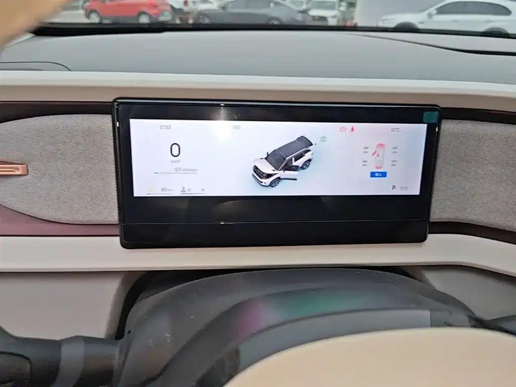 Geely ICON 2026 Chocolate 1.5TD Premium Edition — миниатюра 18