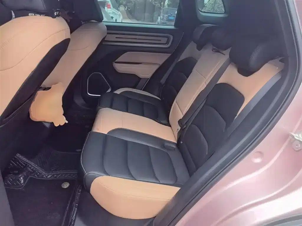Geely ICON 2023 1.5TD Chocolate Premium Edition — миниатюра 17