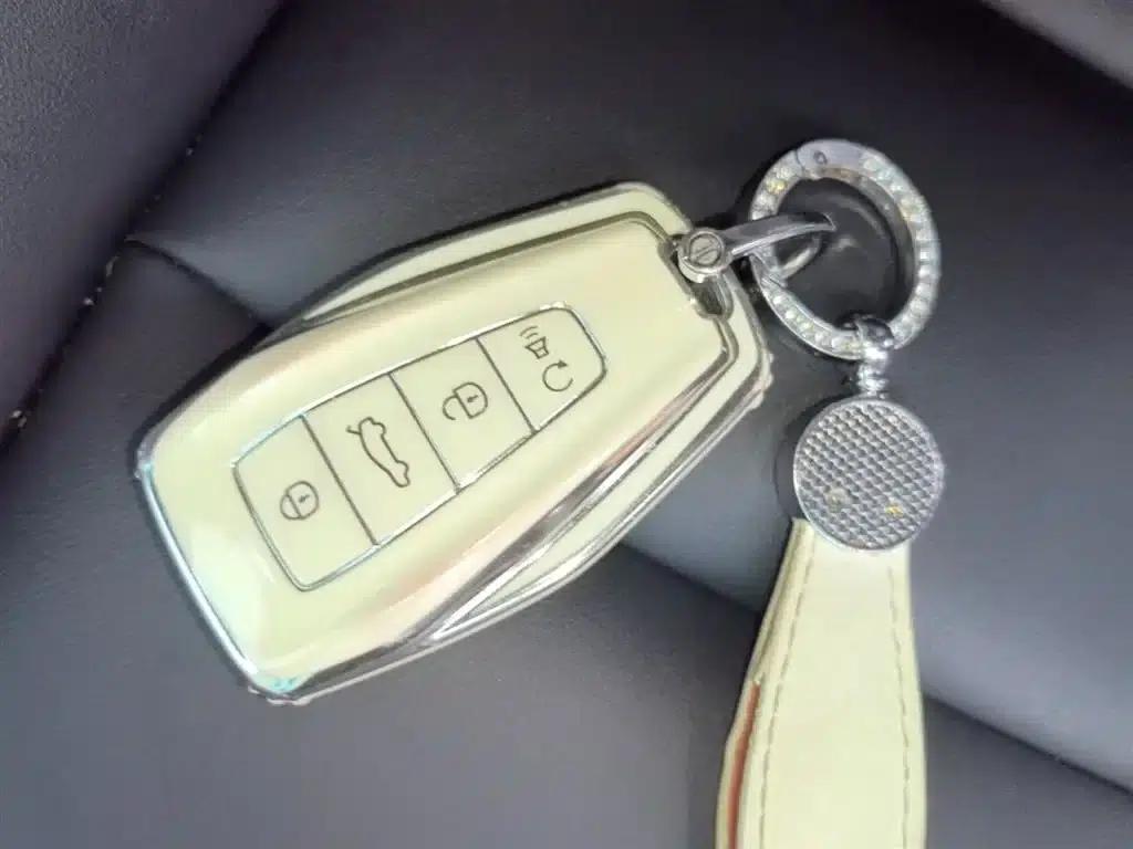 Geely ICON 2023 1.5TD Chocolate Premium Edition — миниатюра 9