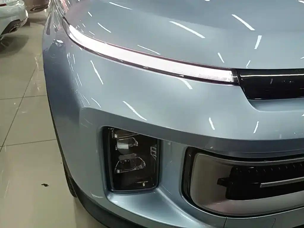 Geely ICON 2023 1.5TD Chocolate Edition — миниатюра 13