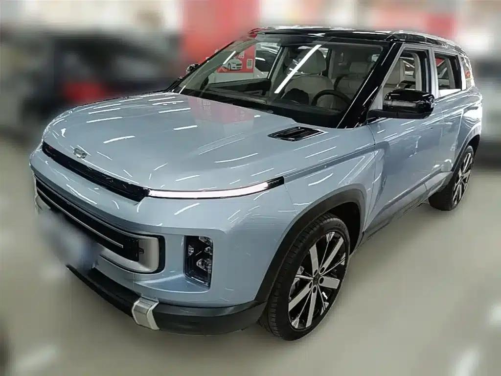 Geely ICON 2023 1.5TD Chocolate Edition — миниатюра 3