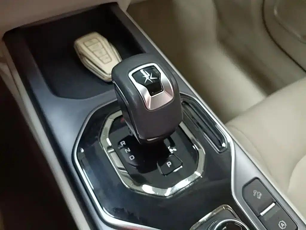 Geely ICON 2023 1.5TD Chocolate Edition — миниатюра 21