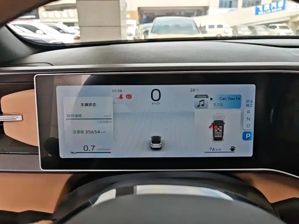 Geely ICON 2023 1.5TD Chocolate Edition — миниатюра 12